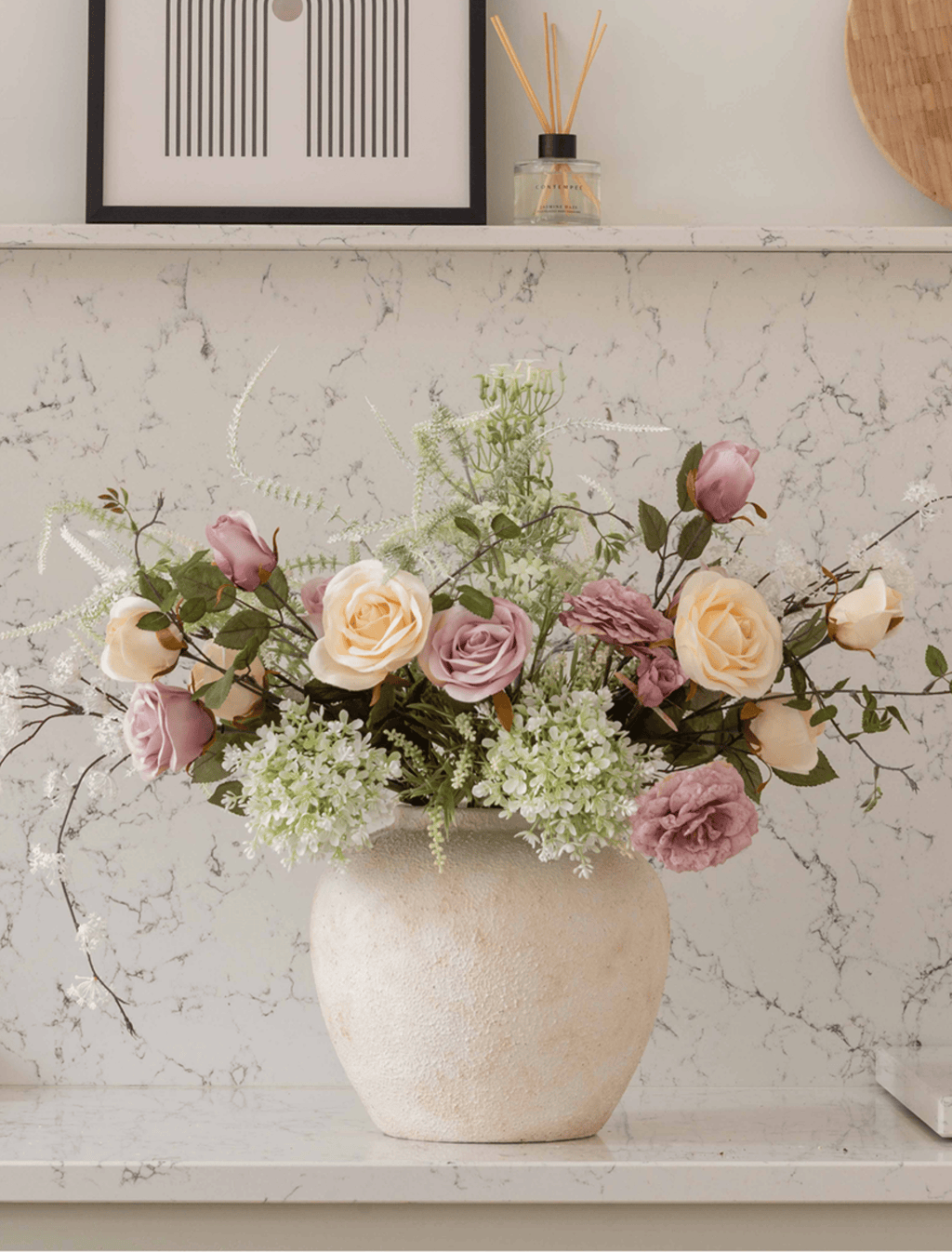 Naomi Vase