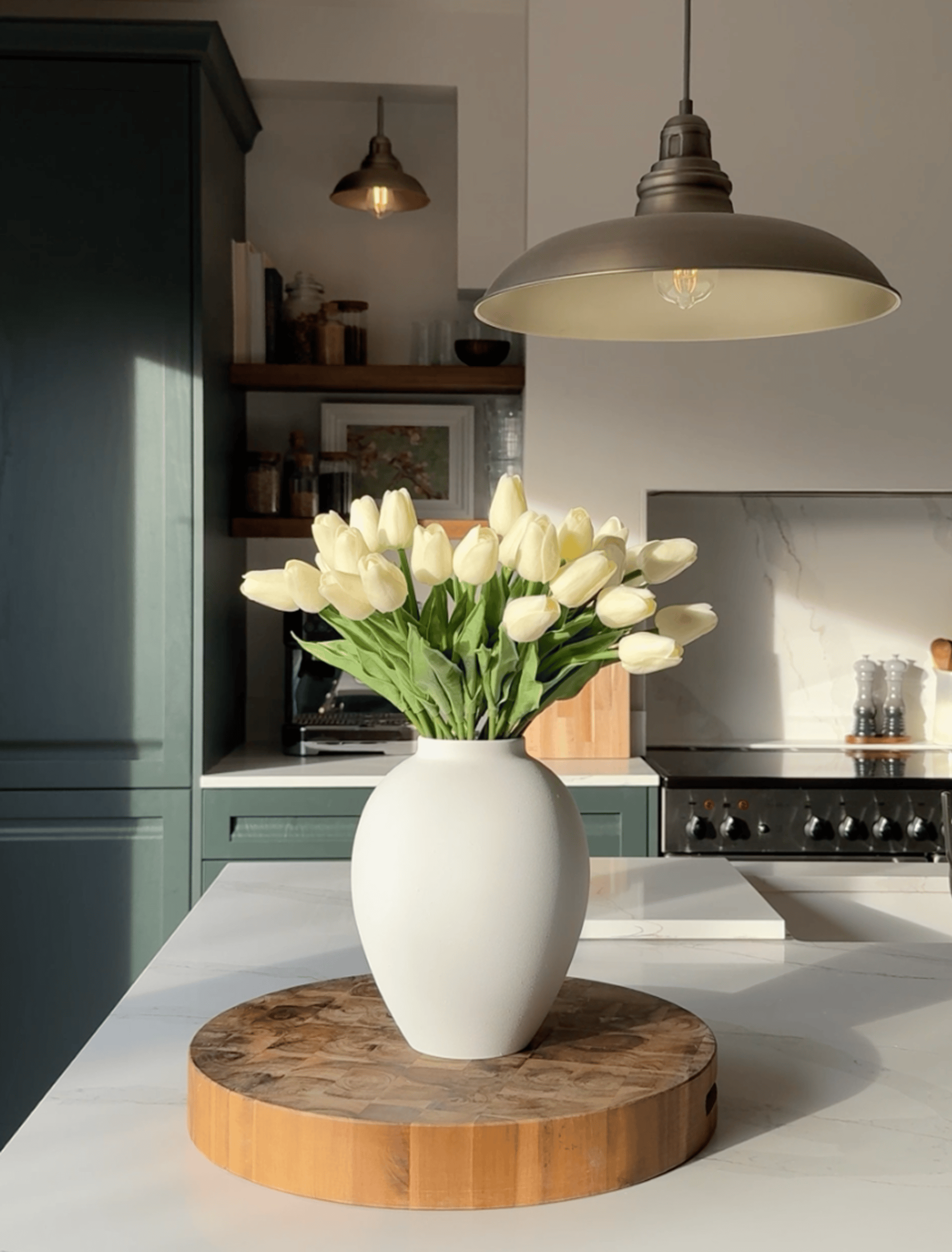 Ivory Tulip