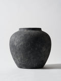 Naomi Vase
