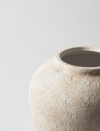 Naomi Vase