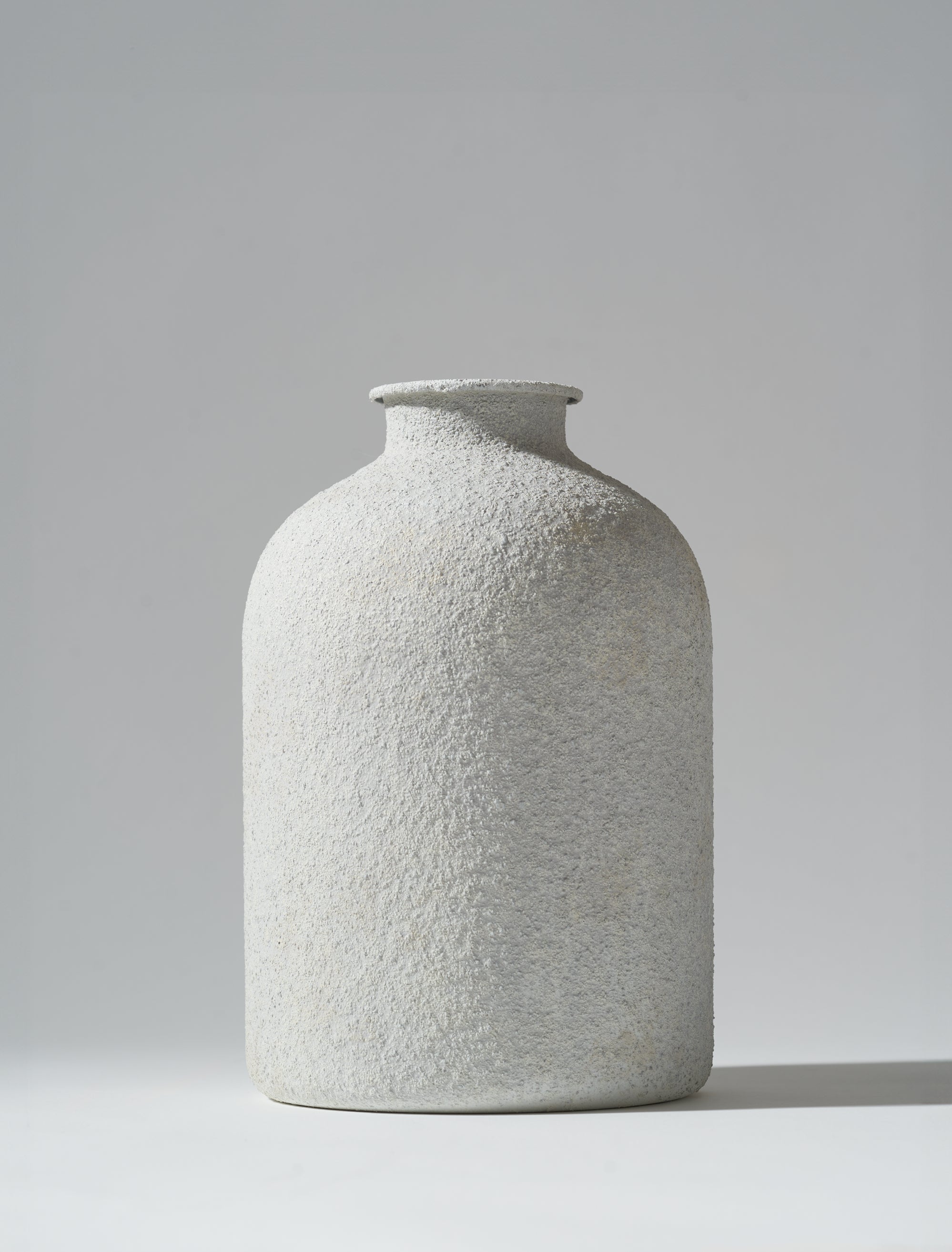 Arlo Vase