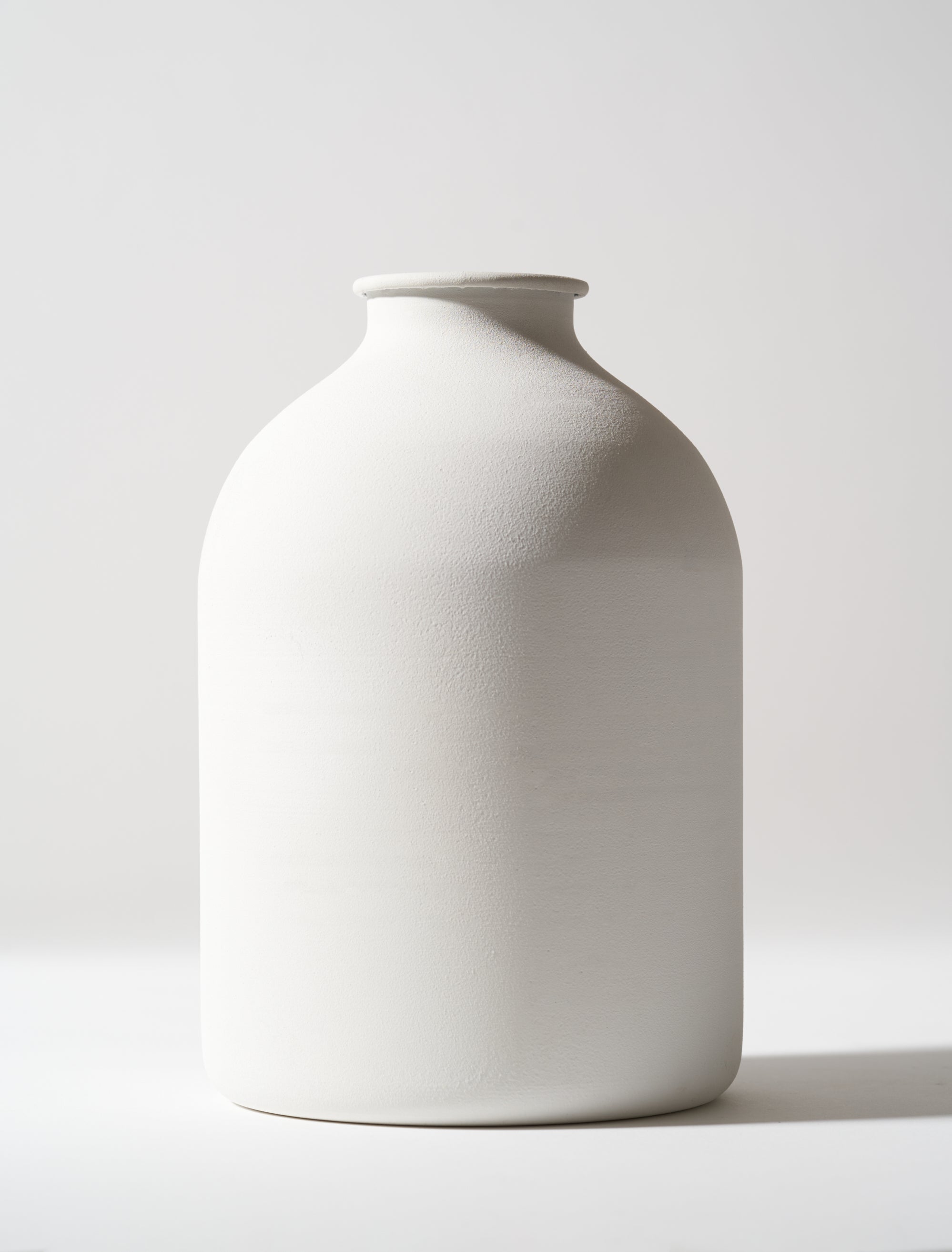 Arlo Vase