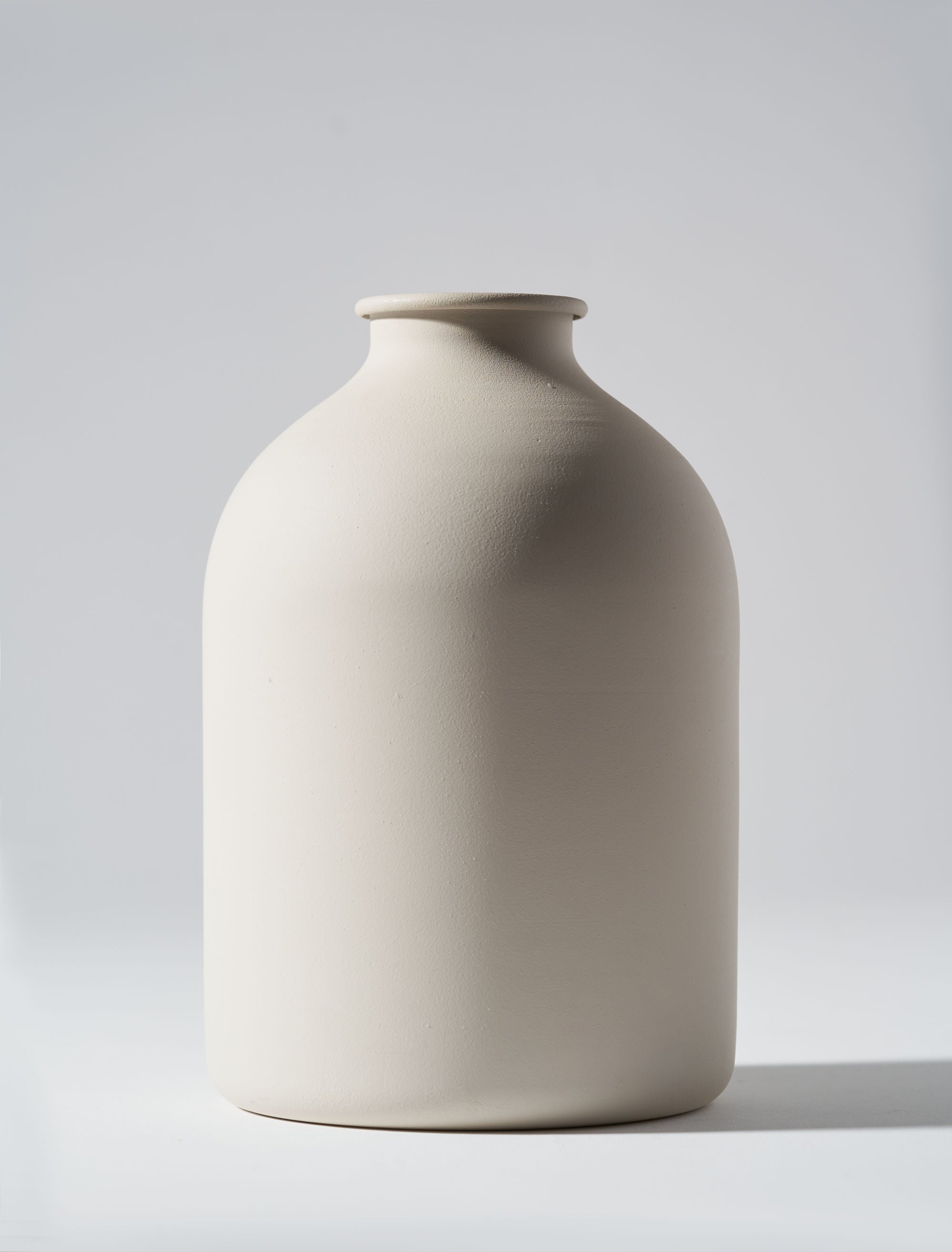 Arlo Vase